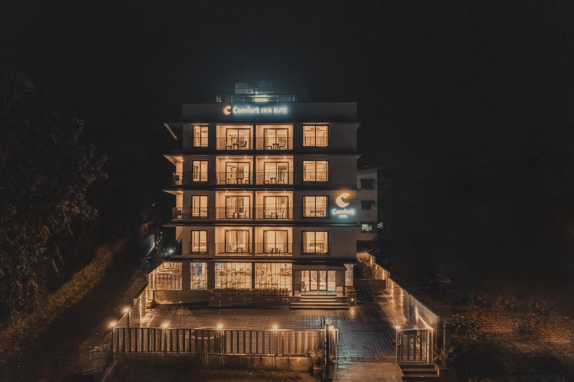 Comfort Elite Hotel 3*